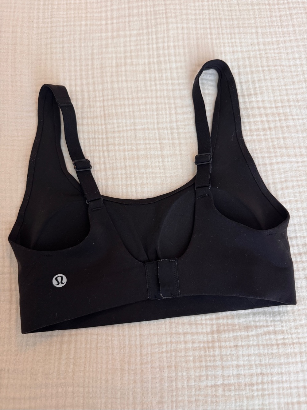 lululemon athletica Black Adjustable-Back Support Sports Bra